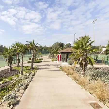 Апартаменты With Pool In Orihuela, Cleaning Included Dehesa de Campoamor (Orihuela Costa)